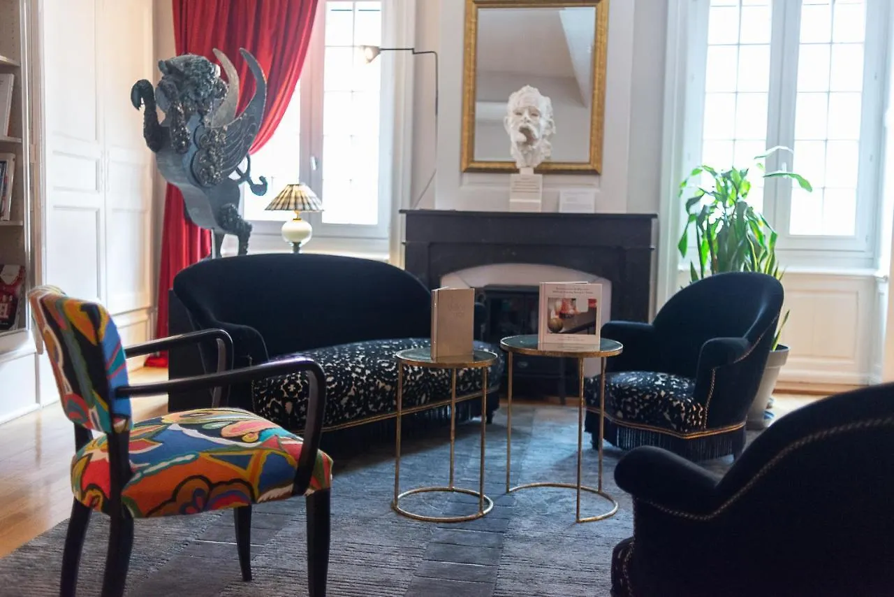 ***  Hotel Le Griffon D'Or Bourg-en-Bresse France