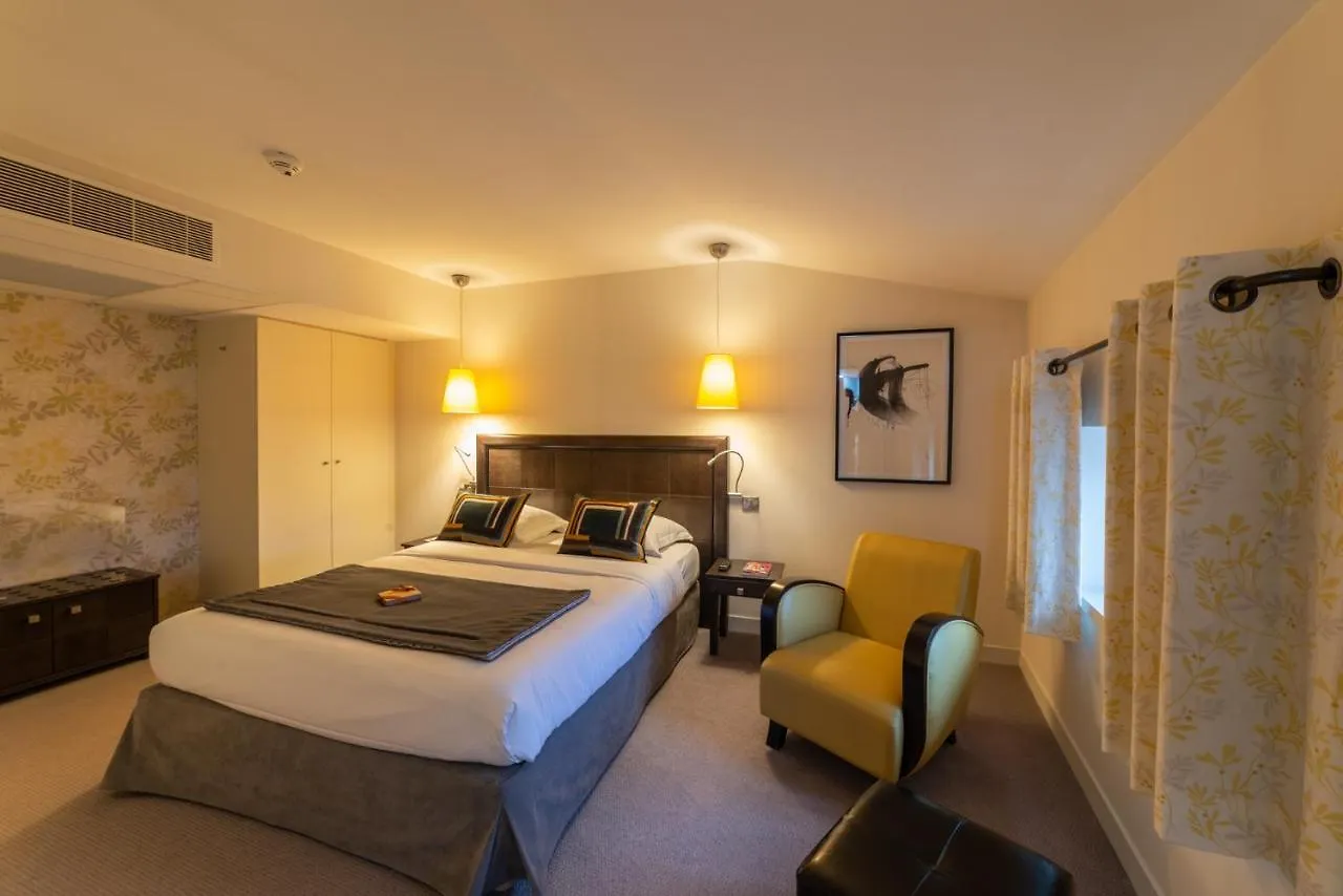 Hotel Le Griffon D'Or Bourg-en-Bresse 3*,  France